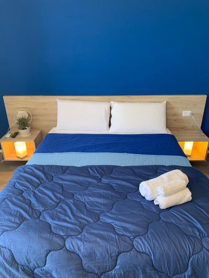 Bed Ponente Hotel Isola delle Femmine Exterior foto