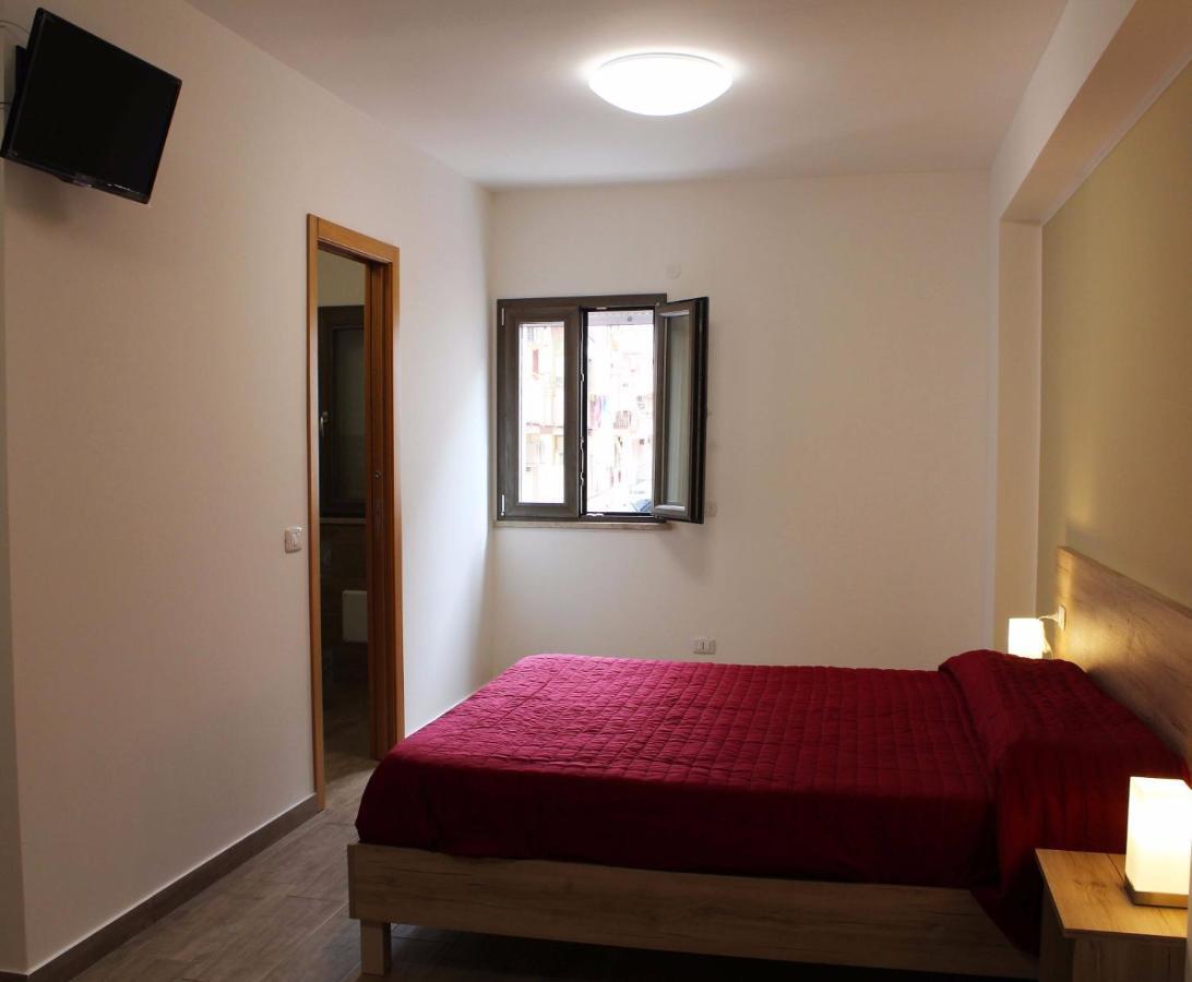 Bed Ponente Hotel Isola delle Femmine Exterior foto